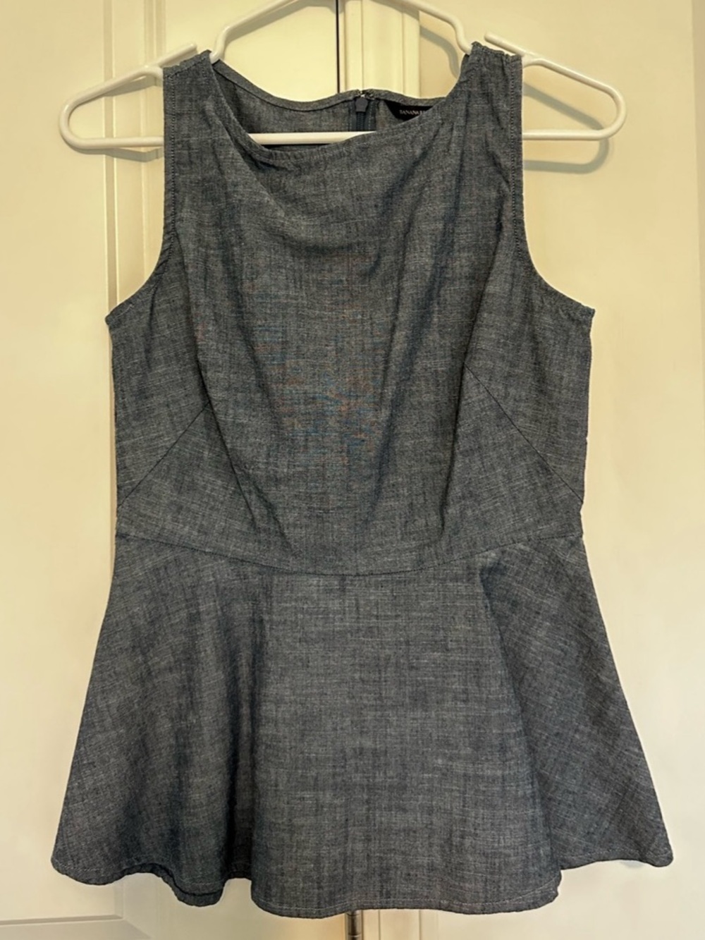 Banana Republic Gray Jean Sleeveless Peplum Top - Size 2 NWT